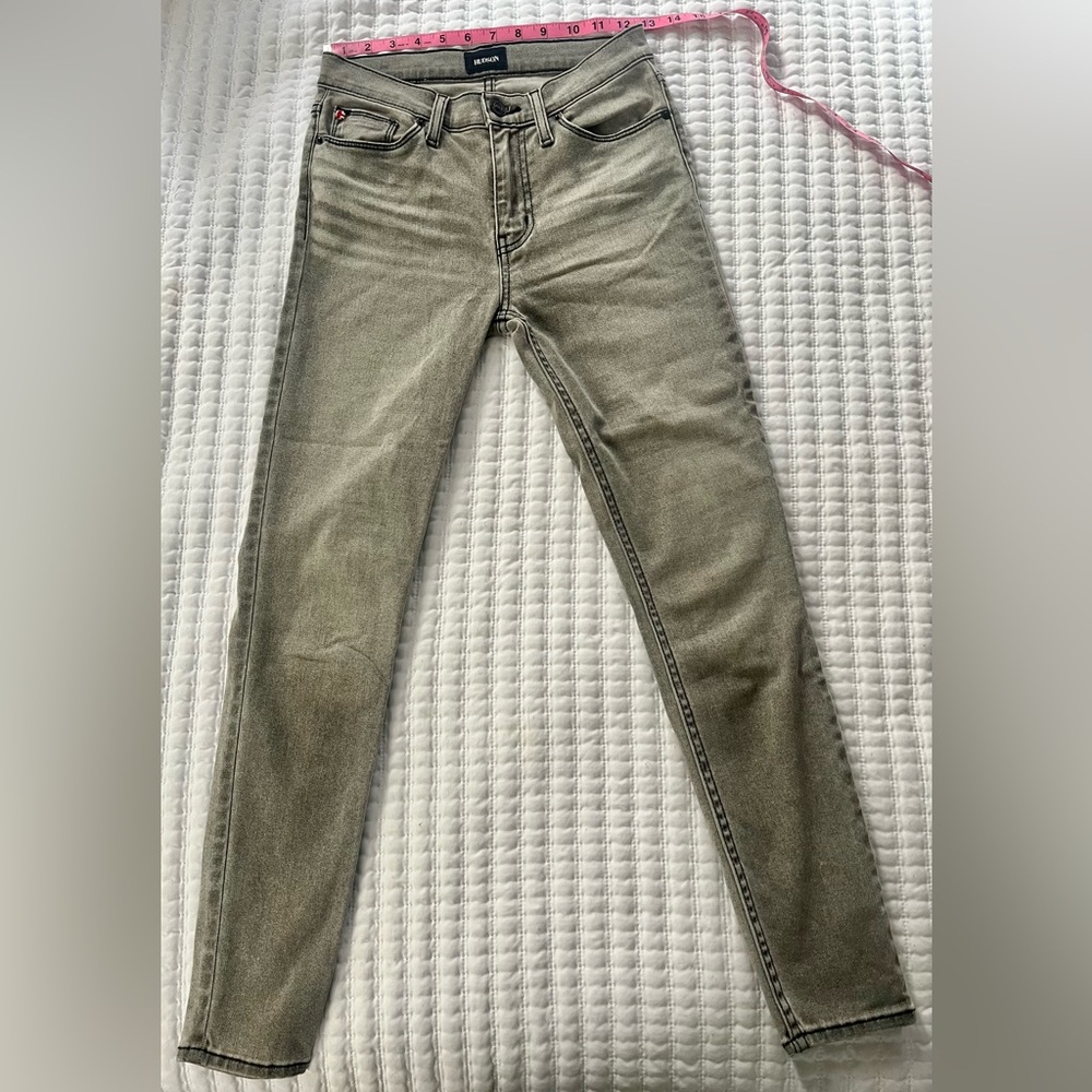 Hudson grey wash size 25 Like New